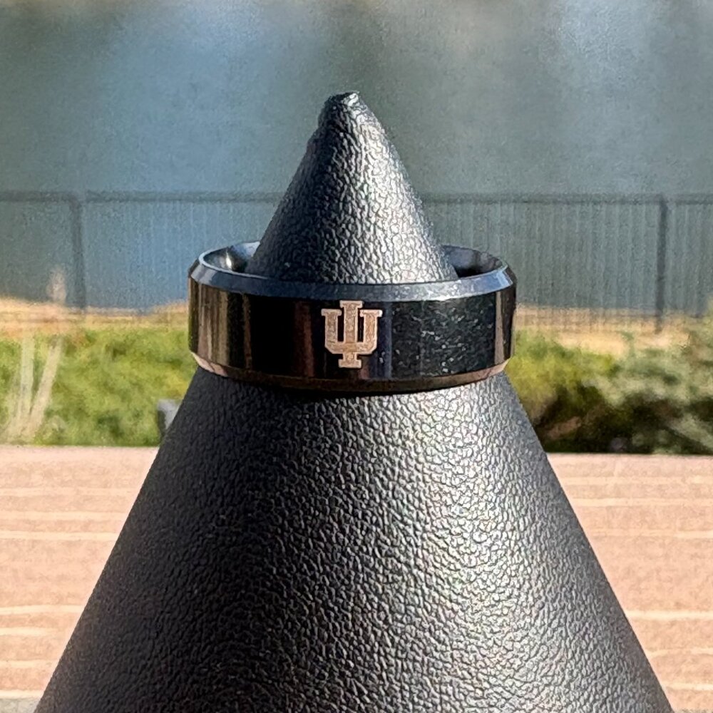 Indiana University Hoosiers NCAA Titanium Ring 8mm
